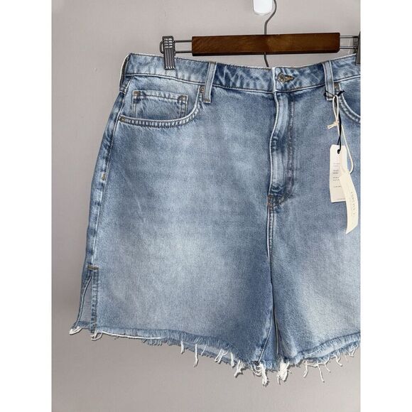 Forever 21 90s Jean Shorts Relaxed Fray Rigid Light Denim 6" Inseam Hi Rise 32 - Picture 7 of 16